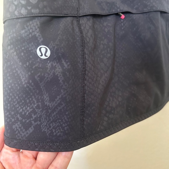 Lululemon Light Speed Vest size 10 - Picture 9 of 10